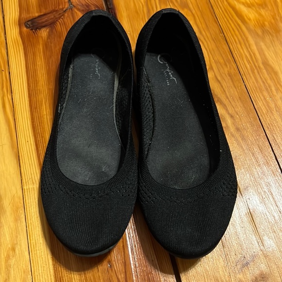 Womens black flats - Picture 1 of 5